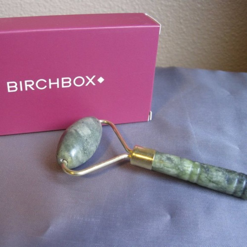 Birchbox Jade Rolller